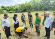 Batuud Koramil 1420-01/Panca Lautang Pimpin Penanaman Pohon di Lapangan Tembak Kodim Sidrap