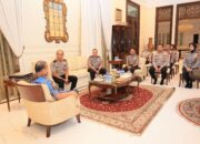 Dalam Rangka HUT Bhayangkara ke-79, Tim Mabes Polri Lakukan Anjangsana ke Mantan Kapolri Jenderal (Purn) Drs. Badrodin Haiti