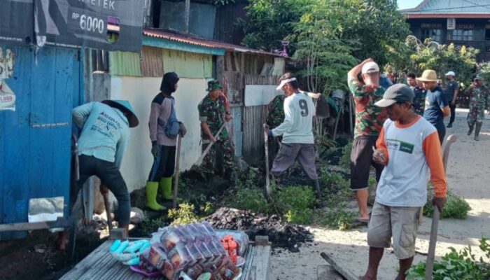 Babinsa dan Warga Sidenreng Kompak Bersihkan Saluran Air, Cegah Banjir dan Penyakit
