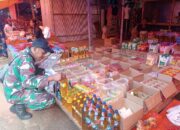 Babinsa Koramil 1420-01/Panca Lautang Pantau Ketersediaan dan Harga Bahan Pokok di Pasar Sentral Bilokka