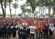 Bupati Syaharuddin Lepas Mahasiswa Unhas Usai Tuntaskan KKN di Sidrap