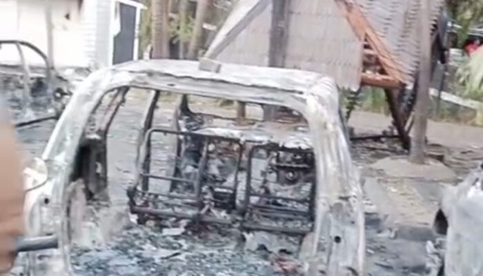 Empat Korban Jiwa dan 87 Kendaraan Hangus Terbakar di Gedung DPRD Makassar