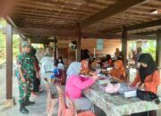 Wujudkan Generasi Sehat dan Berkualitas, Babinsa Dampingi Pelayanan Posyandu di Wilayah Binaan