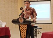 PLT.kapala badan kesatuan Bangsa dan politik kabupaten Pinrang membuka Rakor Timpora