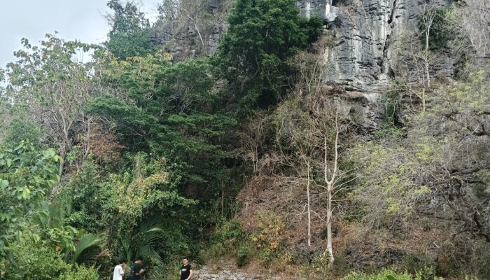 Objek Wisata Alam Rammang-Rammang Ramai Dikunjungi Wisatawan