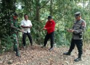 Babinsa Koramil 1420-05/Dua Pitue dan Kementerian Kehutanan Bersinergi, Patroli Ketat Batas Hutan Lindung di Sidrap