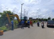 Dinas SDA BK dan dinas Perkim LH lakukan pembersihan saluran induk dan Saluran pembuangan