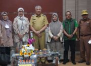 Bupati Pinrang sambut tim Adipura di Ruang kerja bupati Pinrang