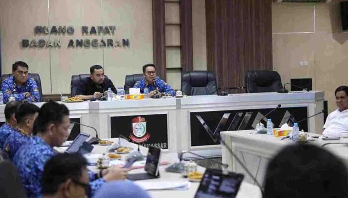 Pj Sekda Makassar Hadiri Rapat Koordinasi dengan Banggar DPRD Bahas Perencanaan Anggaran 2025