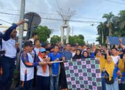 Bupati dan Wabup Sidrap Membaur dengan Ribuan Peserta Jalan Santai HUT PGRI dan Korpri