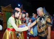 Bupati Pinrang tutup pengelaran APIFF 2025