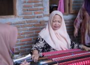 Asmaniah dinobatkan sebagai perempuan Inspiratif Sulawesi selatan tahun 2025