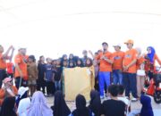 Hadiah Fun Walk IKA SMPN 2 Bulukumba Diberikan kepada Anak Panti Asuhan