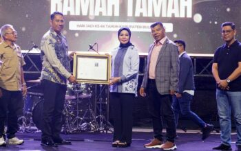 Lindungi Produk Lokal, Tiga Produk Unggulan Bulukumba Terima Sertifikat Indikasi Geografis