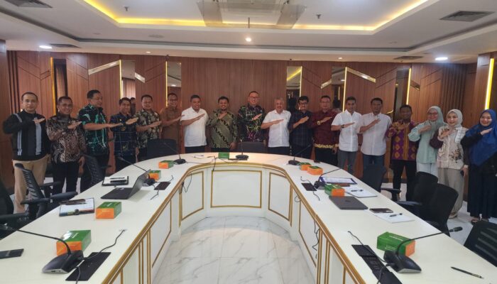 Bentuk komitmen kepedulian pemerintah kabupaten Pinrang di sektor pendidikan kembali di perlihatkan dengan wacana pembangunan sekolah Rakyat