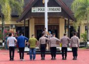 Di awal bulan suci Ramadan, apel pagi di laksankan depan Polres Pinrang.