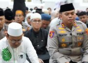 Kapolres Sidrap Fantry Taherong Sambut Ustad dengan Peci Hitam dan Seragam Cokelat, Rakyat Tenang