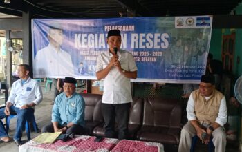 Gelar Reses di desa Taddang palie anggota DPRD provinsi Sulsel komisi D dari partai Demokrat H.Muhtadin di sambut antusias warga Taddang palie