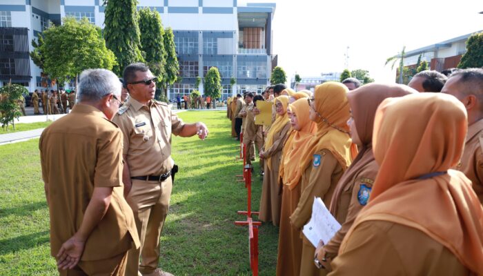 Hari Pertama Masuk Kantor, Bupati Andi Utta: Waktu Tidak Memberi Kesempatan untuk Mengulang, Tapi Kesempatan untuk Berubah