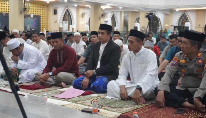 Wakil bupati Pinrang berikan sambutan pada malam Nuzul Qur’an 17 Ramadan 1447 Hijriyah