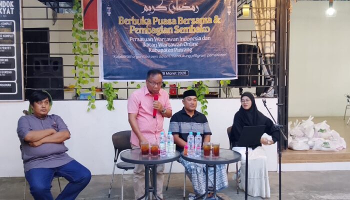 Jalin sinergisitas sesama jurnalis IWO dan PWI buka puasa bersama di Cafe and Resto pondok Rakyat