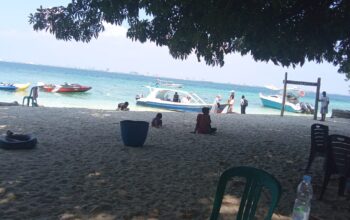 Pulau Samalona Ramai Dikunjungi, Wisatawan Nikmati Keindahan Pantai dan Laut Jernih