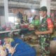 Babinsa Koramil 1420-01 Pantau Harga Sembako di Pasar Sentral Bilokka