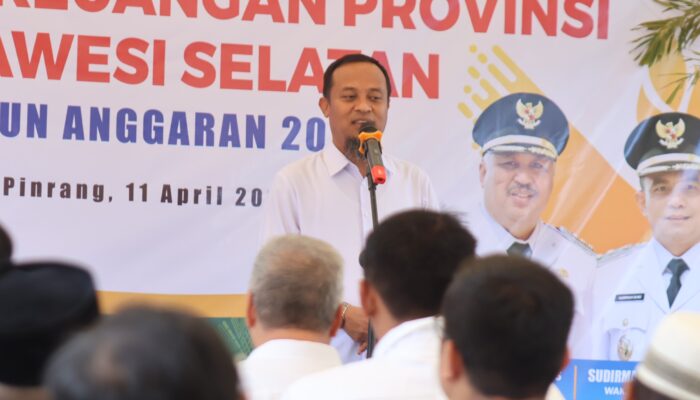 Gubernur Sulsel A.Sudirman Sulaiman resmikan penggunaan ruas jalan di sejumlah titik kabupaten pinrang