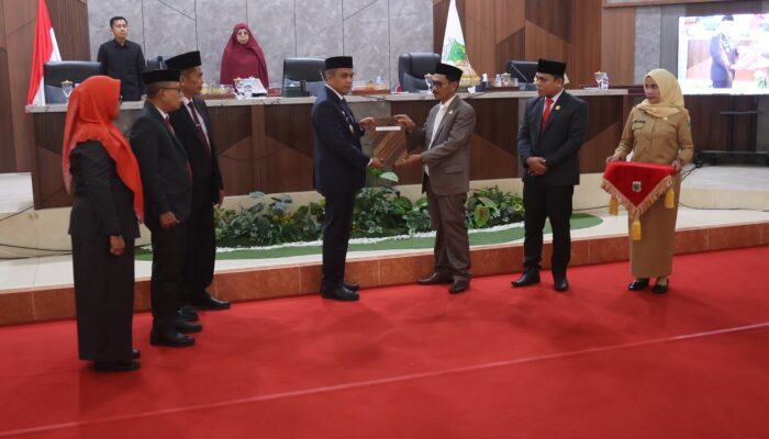 DPRD kabupaten Pinrang sampaikan rekomendasi atas LKPJ Bupati Pinrang tahun anggaran 2025