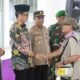 Sekretaris Daerah kab.pinrang A.Calo Kerrang melepas langsung keberangkatan jamaah haji pinrang