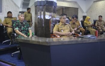 Pemkab Pinrang mengikuti peluncuran panduan dan bahan ajar pendidikan antikorupsi bersama KPK ,kemendikdasmen serta Kemendagri secara Virtual