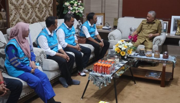 Bupati Pinrang terima audiensi pihak PT.PLN PLTD Suppa dan KPPN Parepare yang membawahi wilayah pinrang
