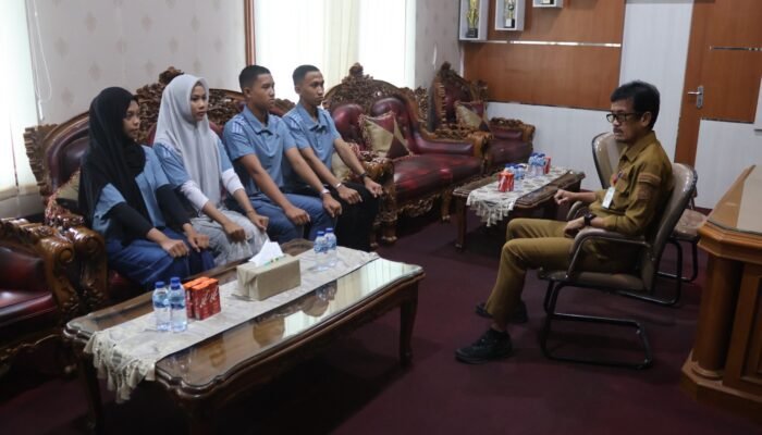 Sekretaris Daerah kabupaten Pinrang resmi lepas 4 orang paskibaraka asal pinrang