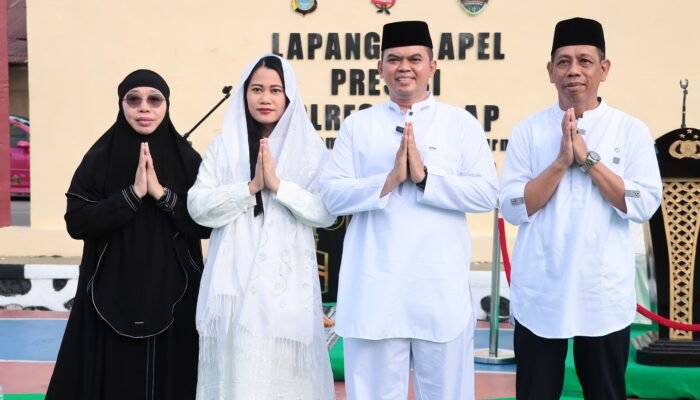 Rayakan Idul Adha 1447H di Mapolres, Kapolres Sidrap Ajak Jamaah Memaknai Hakikat Berkurban