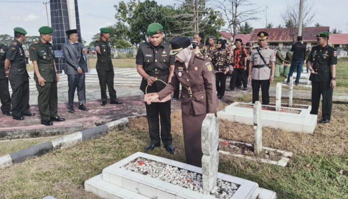 Kodim 1420/Sidrap Gelar Ziarah Rombongan Sambut HUT ke-69 Kodam XIV/Hasanuddin