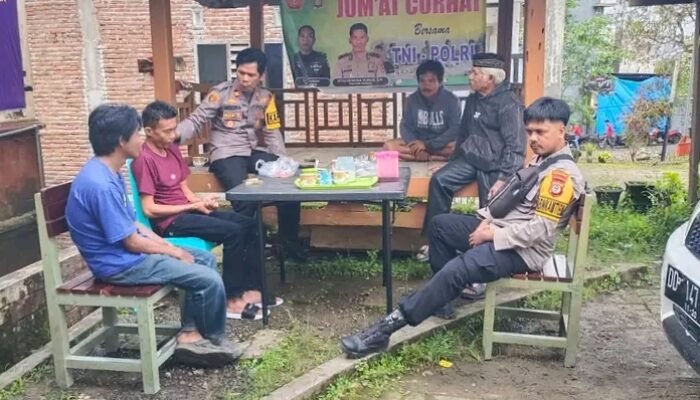 Kapolsek Kindang Iptu Henra Yunus, S.H. Gelar “Jumat Curhat”, Serap Aspirasi Warga Sambil Imbau Waspada Cuaca