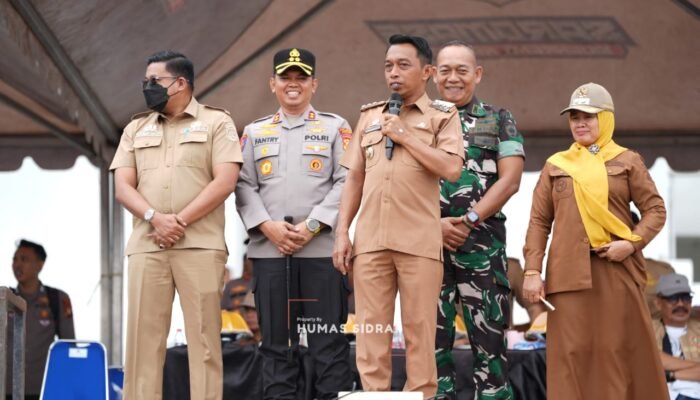 Bupati Syaharuddin Pimpin Simulasi Pembukaan Porsenijar PGRI Sulsel, Periksa Satu per Satu Detail Acara