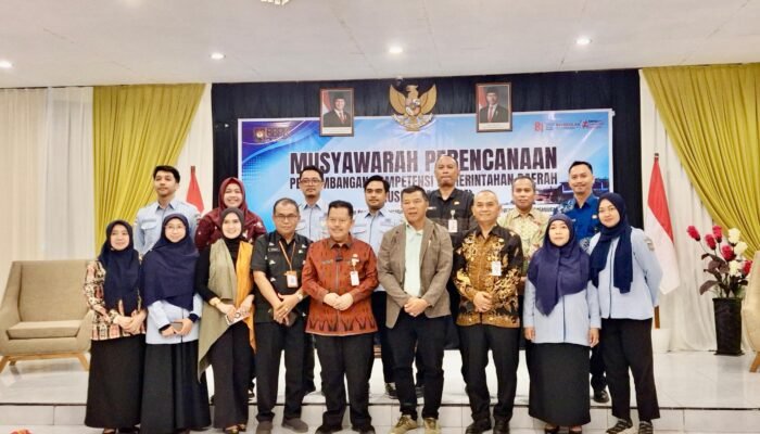 Bupati Andi Utta Bandingkan Kinerja ASN dan Swasta di Musrenbangkom BPSDM Kemendagri