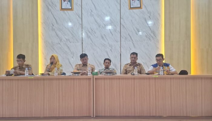 Antisipasi dampak kekeringan dinas SDABK dan dinas TPH gelar rapat koordinasi di aula dinas TPH