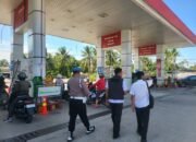 Polres Pinrang Pastikan Stok BBM Subsidi Aman, Antrean Solar di SPBU Tiroang Dipicu Lonjakan Konsumen