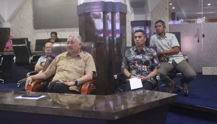 Bupati Pinrang berkesempatan mengikuti secara daring RDPU bersama komis II DPR RI terkait kebutuhan provinsi maupun kab/kota