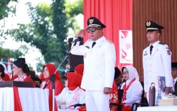 Sukses Kibarkan Sang Merah Putih, Paskibraka Bulukumba Dapat Aplaus dari Warga dan Peserta Upacara