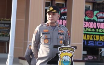Pimpin Apel Perdana, Kapolres Sidrap Tekankan Pelayanan Humanis dan Integritas Personel