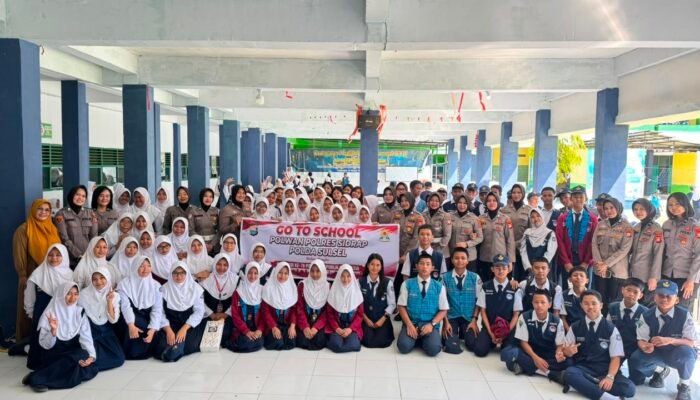 Police Goes To School Warnai HUT Polwan ke 78 di Kabupaten Sidrap