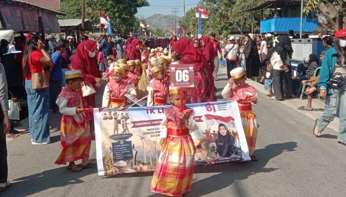 TK Lestari Nomor Urut 06 Semarakkan Pawai Kemerdekaan HUT RI ke-81 dengan Nuansa Budaya adat khas Sulawesi Selatan