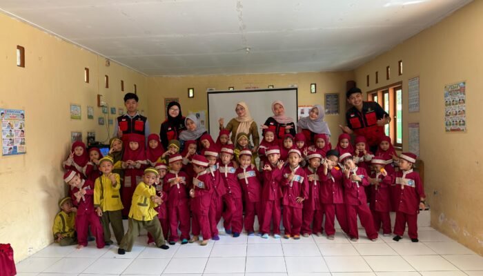 Mahasiswa KKN Unhas Edukasi Anak TK Al-Fadhilah Cora tentang Pentingnya Konsumsi Ikan