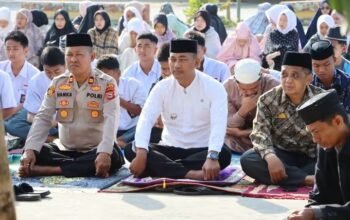 Munajat di Tengah Kemarau, Warga Cempa Bersama Pemerintah Gelar Salat Istisqa