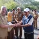 Perkuat perekonomian masyarakat desa dan kelurahan Pemkab Pinrang salurkan kendaraan operasional kopdes merah putih