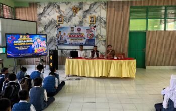 Edukasi Bahaya Narkoba, Satresnarkoba Polres Pinrang Beri Penyuluhan kepada Pelajar SMPN 1 Cempa