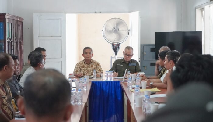 Hadapi cuaca ekstrim ,wakili pimpin rapat koordinasi yang diikuti seluruh camat se kabupaten Pinrang